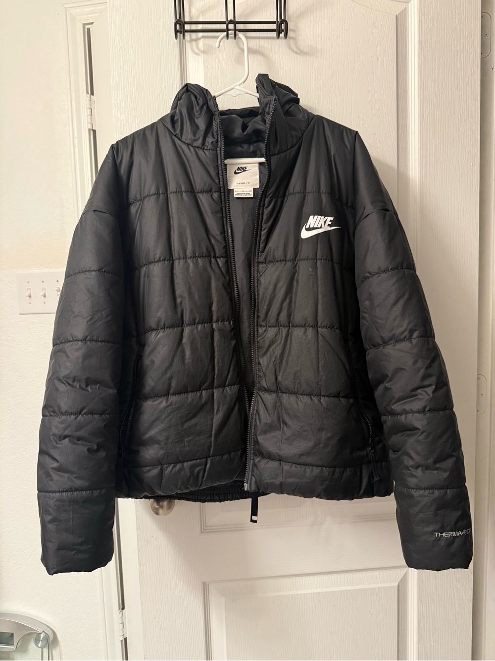 Nike Black and White Therma-Fit Jacket